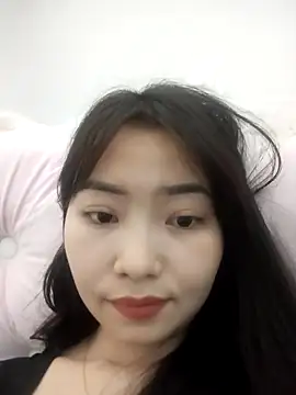 Xiangchuu online show from March 25, 2026, 1:17 am