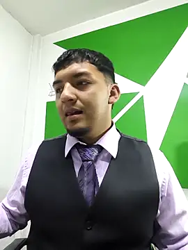 Snapshot of Itsdavidxxx chatting on March 31, 2026, 10:45 pm Itsdavidxxx online show from March 31, 2026, 10:45 pm