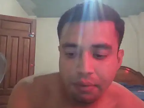 User 02  online show from July 22, 2026, 4:25 am