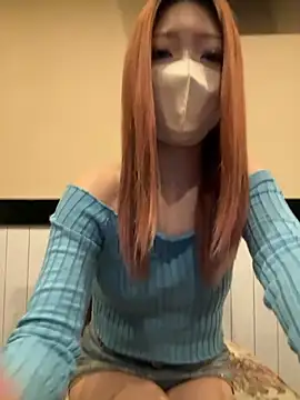 Snapshot of mi-sa1998 chatting on March 25, 2026, 6:51 pm mi-sa1998 online show from March 25, 2026, 6:51 pm