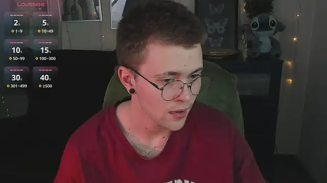 Snapshot of Thomas_Norton chatting on May 8, 2026, 9:18 pm Thomas Norton online show from May 8, 2026, 9:18 pm