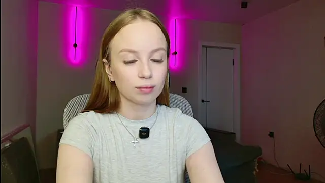 BunnyShinex online show from July 8, 2026, 2:40 pm