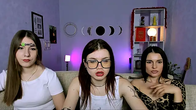 Snapshot of luna_wisper chatting on April 5, 2026, 9:27 am luna wisper online show from April 5, 2026, 9:27 am