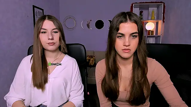 Snapshot of luna_wisper chatting on April 4, 2026, 9:16 am luna wisper online show from April 4, 2026, 9:16 am