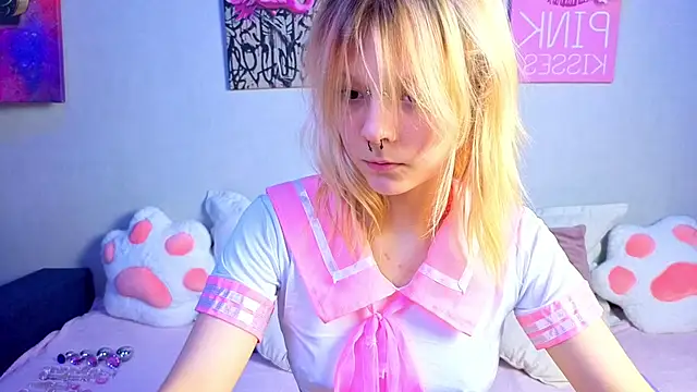 PerryKitty online show from June 11, 2026, 3:20 pm