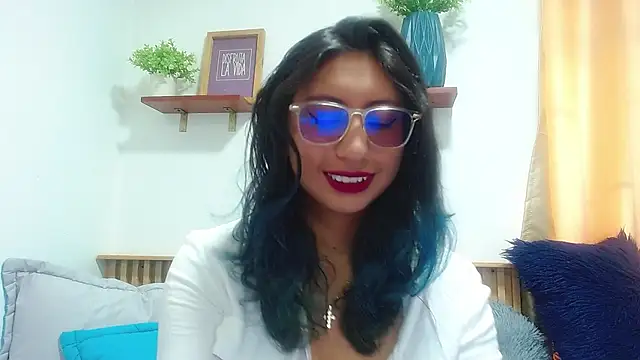 Violet 2003 online show from May 28, 2026, 2:23 pm