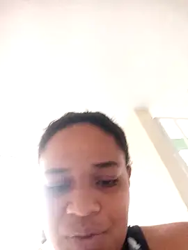 sexybronwgirl online show from March 31, 2026, 3:14 pm