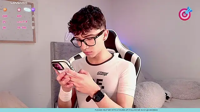 Snapshot of niico_prince chatting on July 7, 2026, 9:51 pm niico prince online show from July 7, 2026, 9:51 pm