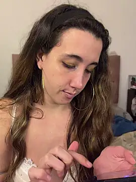 AlissonDavenport online show from May 22, 2026, 3:15 am