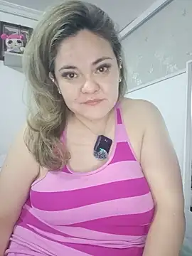 Natashablade   online show from June 11, 2026, 1:27 am