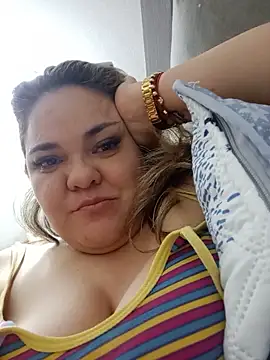 Natashablade   online show from May 28, 2026, 12:51 am