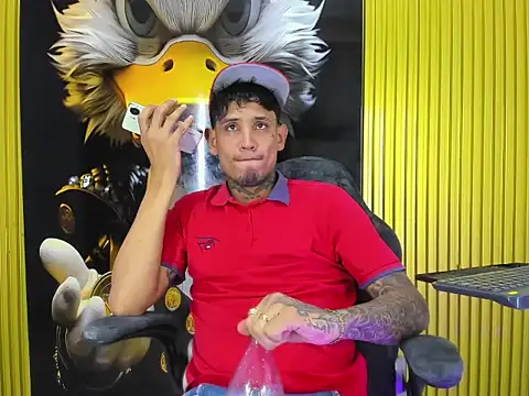 Winsord Bigcock online show from March 29, 2026, 7:59 pm