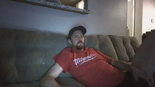 MascChaser4Bear online show from March 28, 2026, 4:24 am