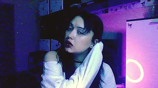 Snapshot of Katarina_Fox_ chatting on March 26, 2026, 12:25 pm Katarina Fox online show from March 26, 2026, 12:25 pm