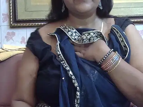 SweetRashii online show from July 15, 2026, 7:15 am