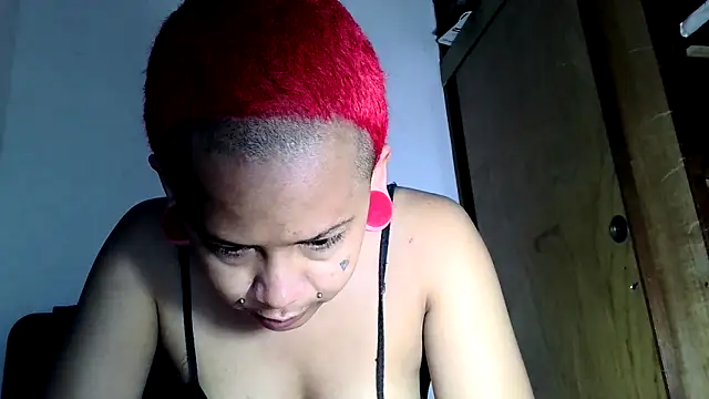 xblackstarX1 online show from May 27, 2026, 4:31 am