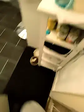 albanernrw27 online show from March 29, 2026, 10:11 pm