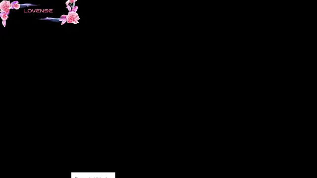 MoollyLove online show from May 13, 2026, 12:12 pm