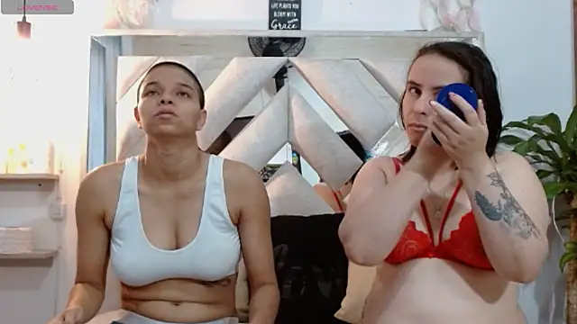 Natasha and zoe  online show from June 7, 2026, 11:48 am