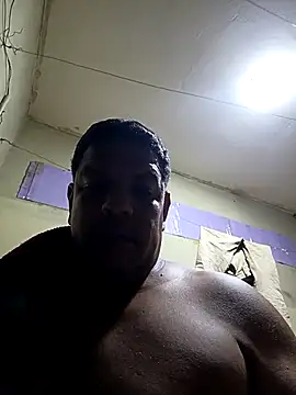 Danielleon12  online show from March 27, 2026, 2:31 am