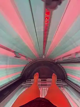 Snapshot of LolaSkyee chatting on April 8, 2026, 7:15 pm LolaSkyee online show from April 8, 2026, 7:15 pm