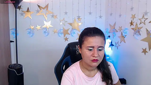 Snapshot of sara_ar1 chatting on March 27, 2026, 2:07 pm sara ar1 online show from March 27, 2026, 2:07 pm