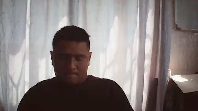 Snapshot of luis20212 chatting on May 19, 2026, 3:19 pm luis20212 online show from May 19, 2026, 3:19 pm