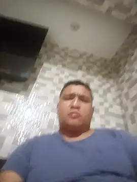 luis20212 online show from July 24, 2026, 8:32 am