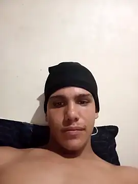 Snapshot of daddys_home69 chatting on April 13, 2026, 6:56 pm daddys home69 online show from April 13, 2026, 6:56 pm