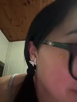 Snapshot of juliacosta chatting on April 5, 2026, 7:26 am juliacosta online show from April 5, 2026, 7:26 am