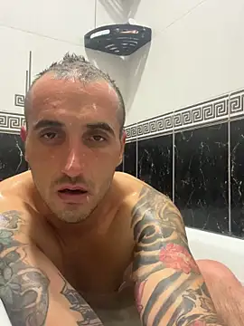 Snapshot of pezol9193 chatting on March 31, 2026, 6:32 pm pezol9193 online show from March 31, 2026, 6:32 pm