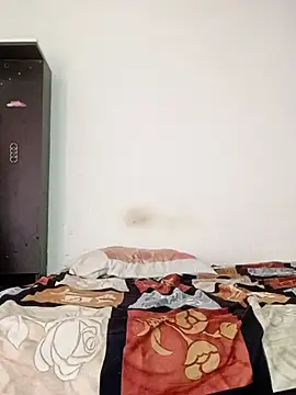 Sexyy Bhabhi 143 online show from July 26, 2026, 10:11 am