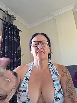 Flirty Siennax online show from June 28, 2026, 7:03 am