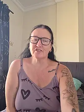 Flirty Siennax online show from June 26, 2026, 8:20 am
