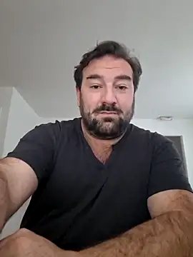 parejasur1988 online show from May 12, 2026, 1:06 pm