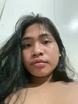 lulueraxxxx online show from June 28, 2026, 1:28 pm