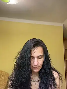 StellaMia263 online show from July 18, 2026, 9:18 am