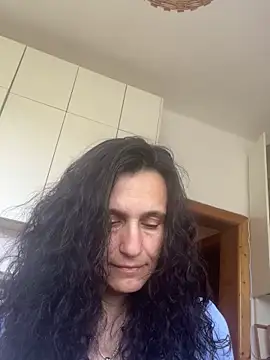 StellaMia263 online show from June 18, 2026, 1:16 pm