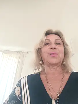 Snapshot of Anabel-456 chatting on April 4, 2026, 11:06 am Anabel-456 online show from April 4, 2026, 11:06 am