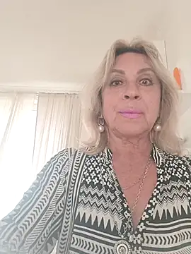 Snapshot of Anabel-456 chatting on April 6, 2026, 3:24 pm Anabel-456 online show from April 6, 2026, 3:24 pm