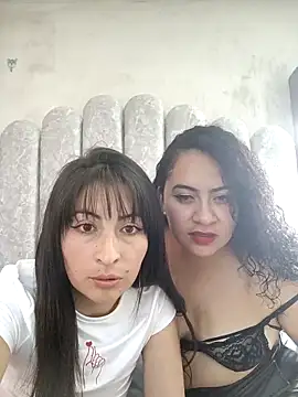 Snapshot of KarlaSt chatting on April 9, 2026, 6:04 am KarlaSt online show from April 9, 2026, 6:04 am