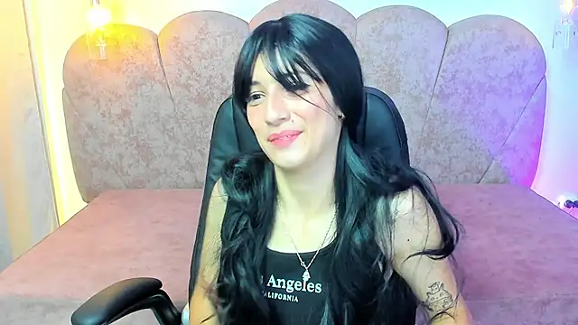 jazminswee online show from June 25, 2026, 3:17 pm