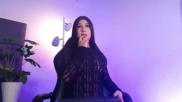 Zoee 8 online show from July 28, 2026, 3:36 am