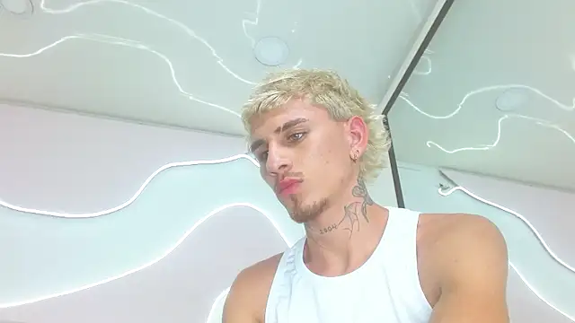 DanntheStiff online show from July 15, 2026, 7:32 pm