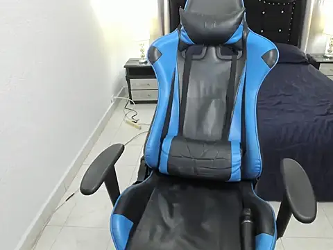 Snapshot of debora_brown2 chatting on March 28, 2026, 11:17 pm debora brown2 online show from March 28, 2026, 11:17 pm