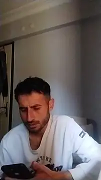 hornyturkishboy1994 online show from March 30, 2026, 6:48 am