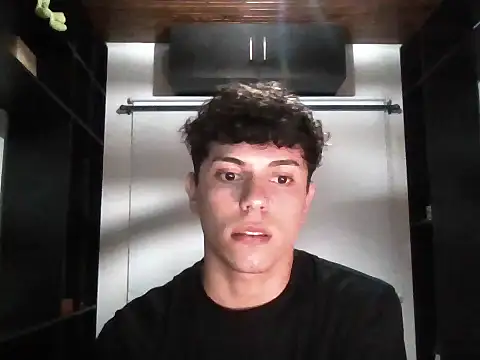 Snapshot of luch6oo9 chatting on March 28, 2026, 11:17 pm luch6oo9 online show from March 28, 2026, 11:17 pm