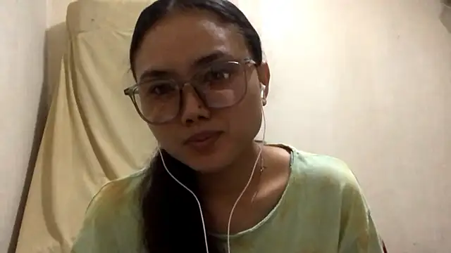 VeronicaCepeda online show from April 2, 2026, 12:12 pm