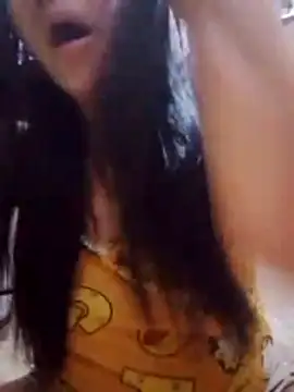 Snapshot of sweety_honey27 chatting on April 4, 2026, 4:13 pm sweety honey27 online show from April 4, 2026, 4:13 pm