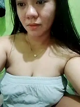 Snapshot of sweety_honey27 chatting on April 16, 2026, 8:15 am sweety honey27 online show from April 16, 2026, 8:15 am